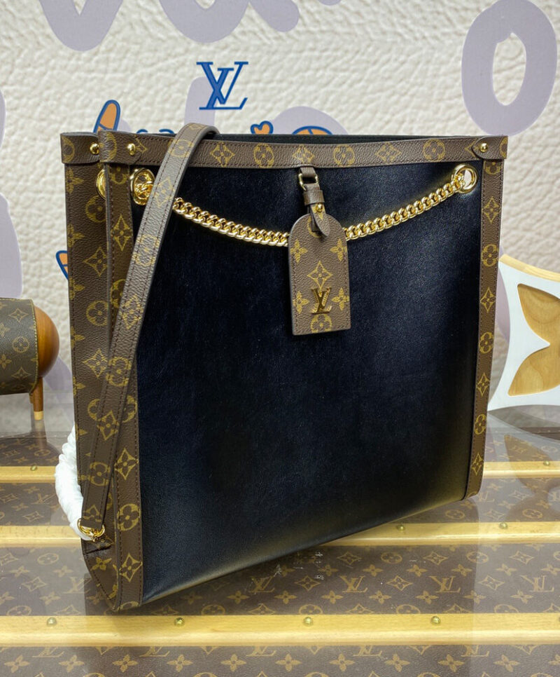Louis Vuitton Nova MM M13137 Black